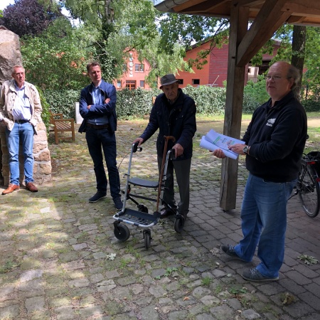 Größeres Bild ansehen